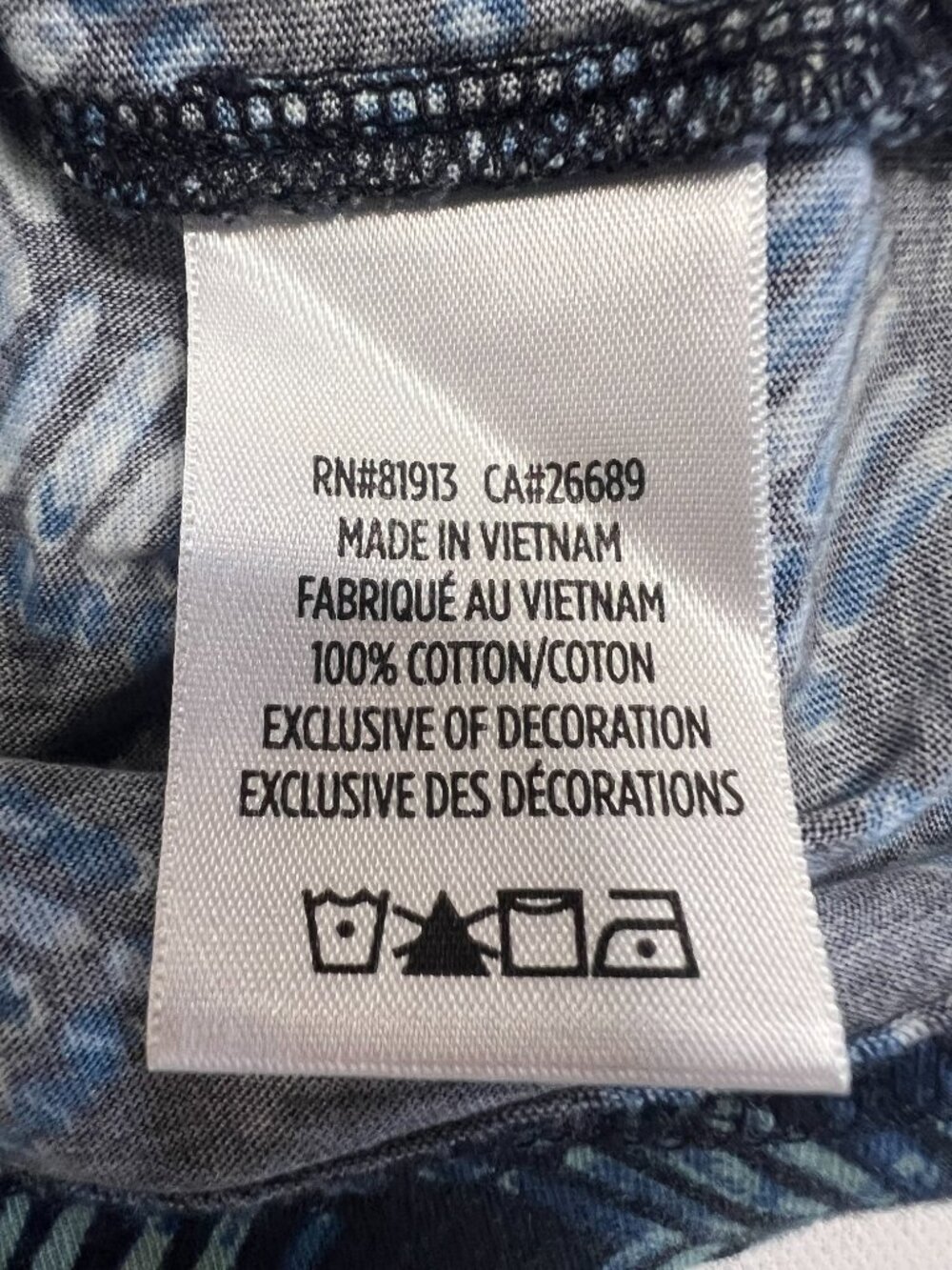 🔥 Authentic Robert Graham Statement Graphic Tee 🔥 - Picture 5 of 10